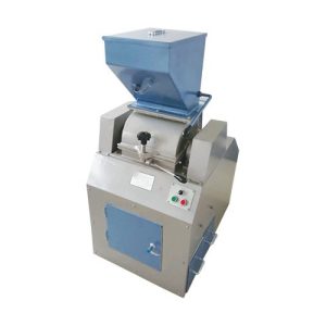 tlakové drcení a zmenšování vzorků pomocí uzavřeného kladiva z legované slitiny